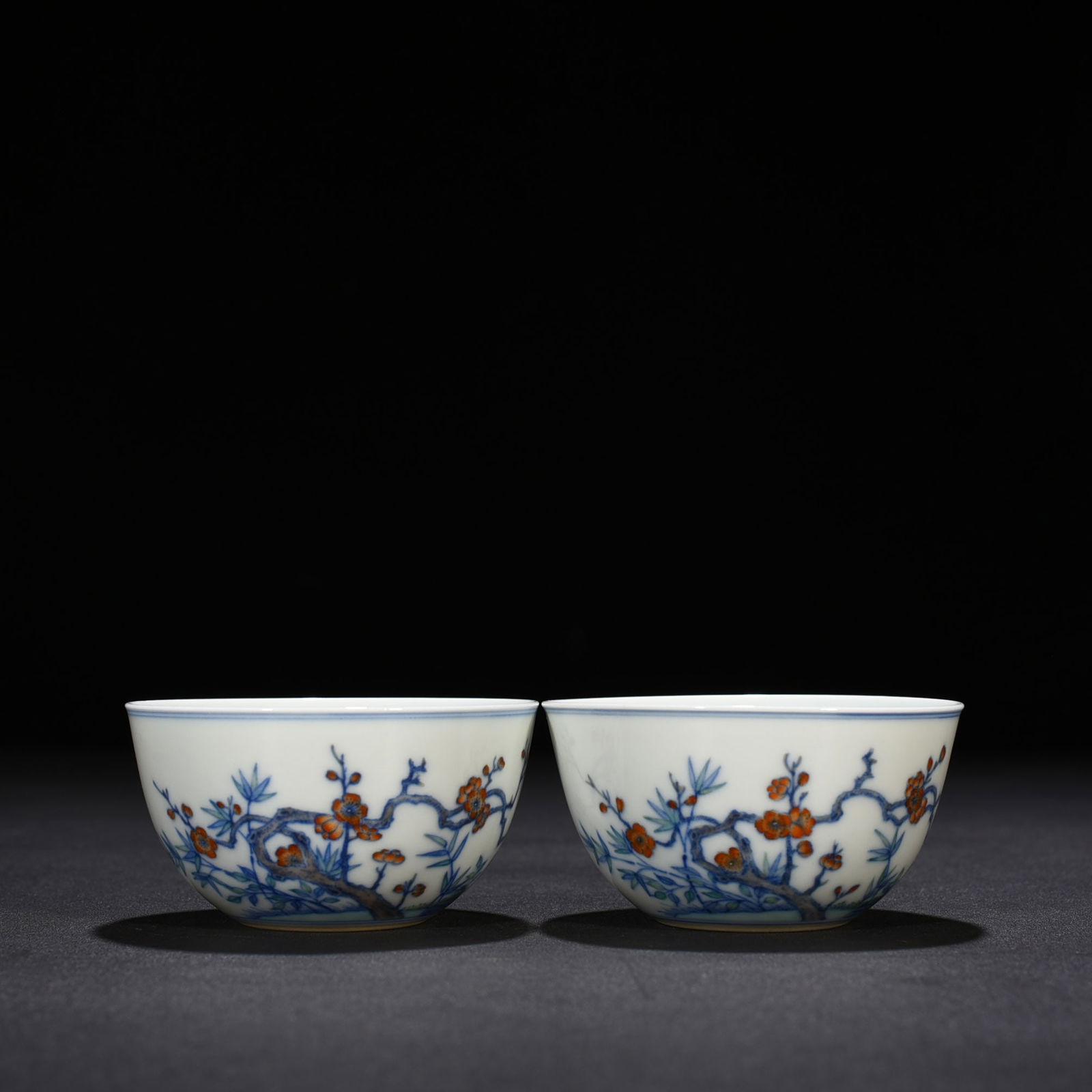 Qing Dynasty Yongzheng doucai magpie plum porcelain lying foot cup: Size: Width 8.5 cm - Height 4.5 cm Materials: Porcelain Time Period: Qing dynasty Manufactured Date: Yongzheng Mark & Period Object: Chinese Antique ⛨ Purchase With Confidence ✔ Ver