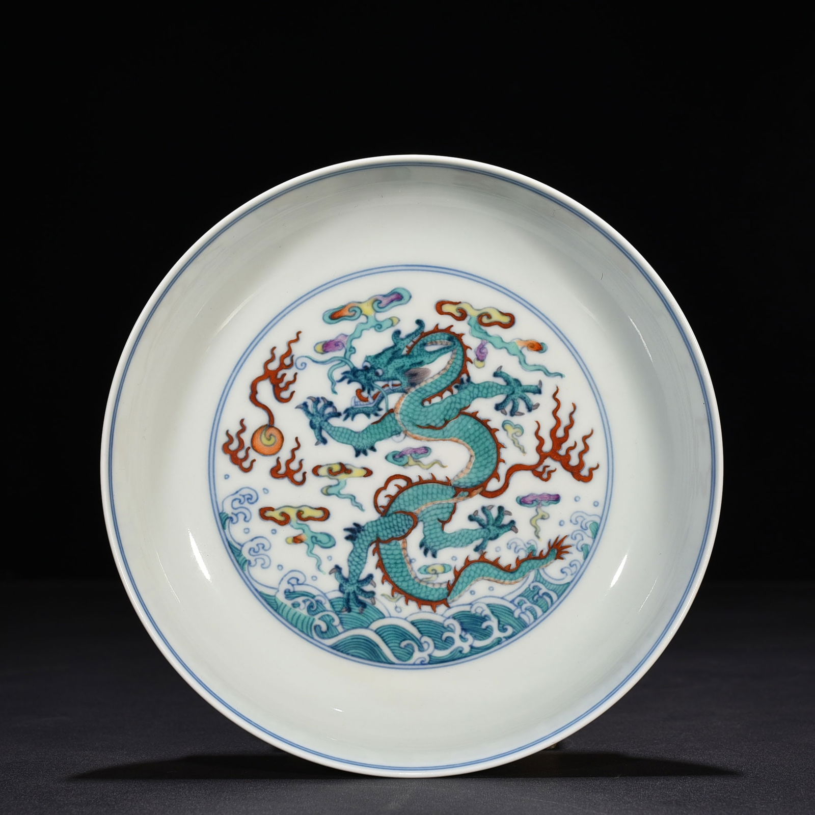 Qing Dynasty Yongzheng Doucai Dragon Porcelain Plate (1 of 7)