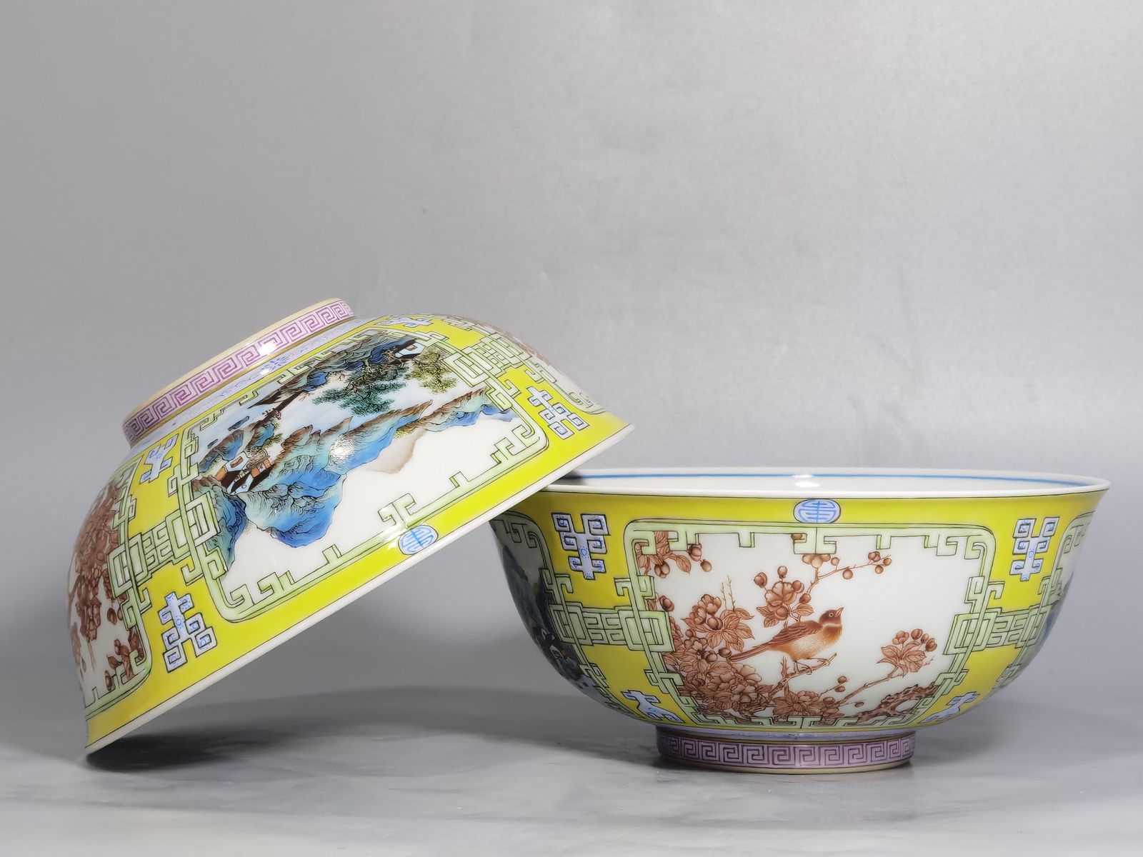 Chinese famille rose porcelain bowl pair Qing dynasty Yongzheng Mark & Period (1 of 9)