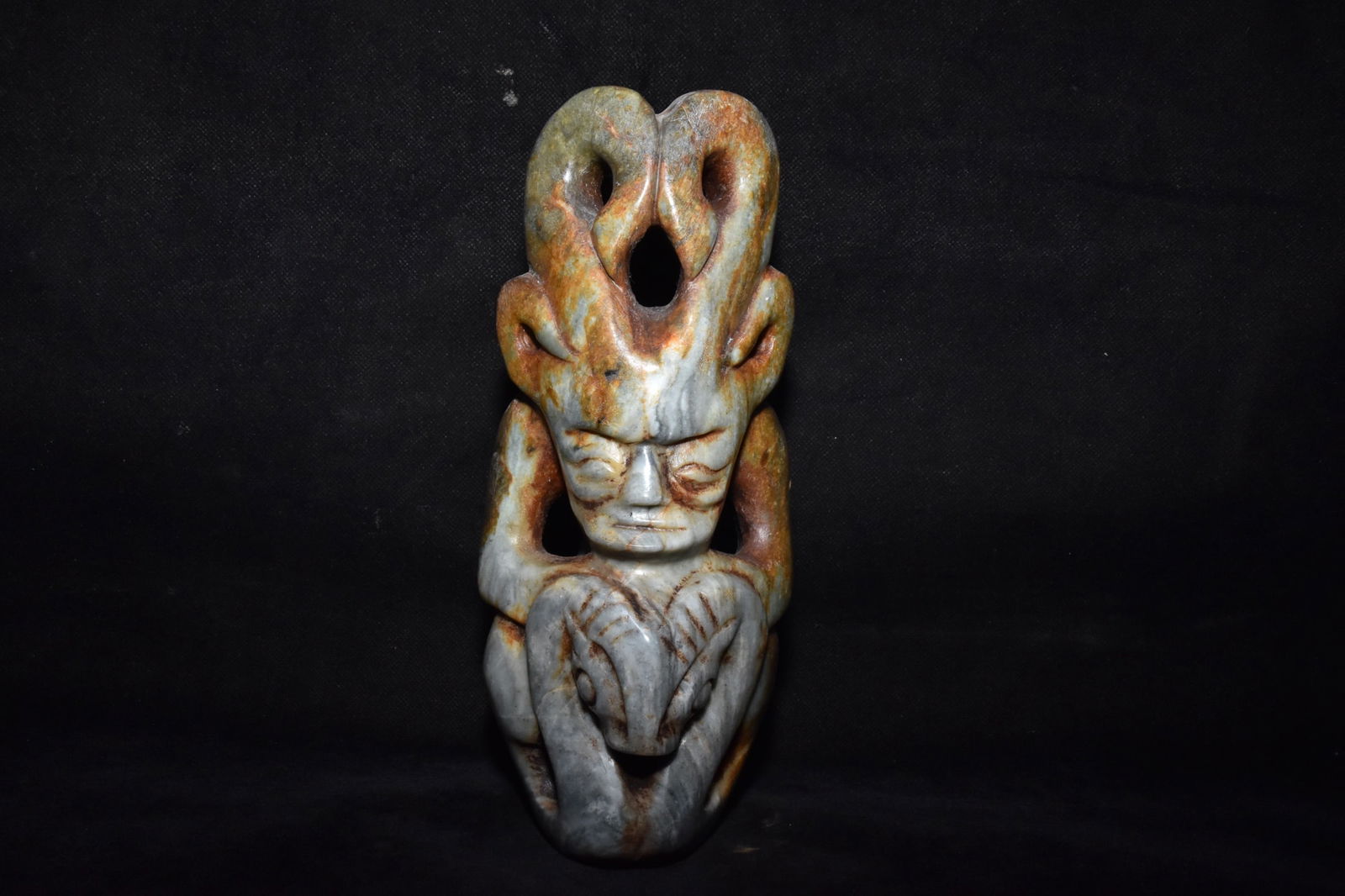 Chinese Hongshan culture jade carved ornaments (1 of 10)