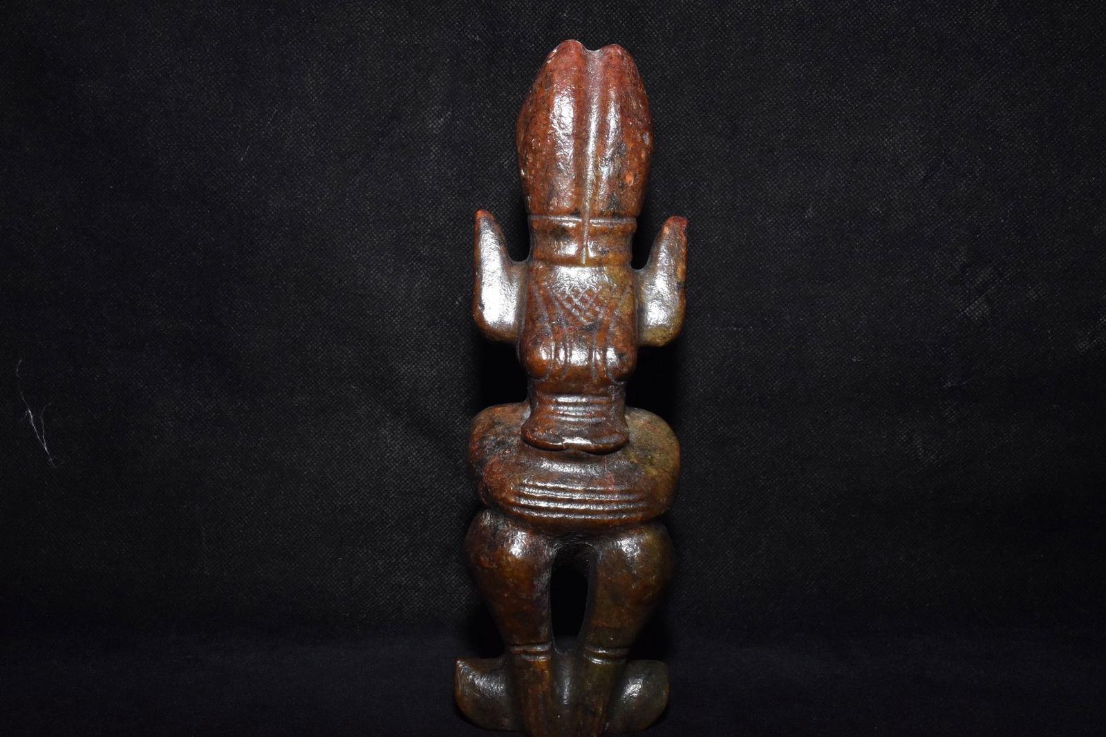 Chinese Hongshan culture jade carved ornaments: Size: Height 22.2 cm - Width 7 cm Materials: Natural Jade Time Period: Hongshan Culture Manufactured Date: 3000-BC Object: Chinese Antique ⛨ Purchase With Confidence ✔ Verified Auct