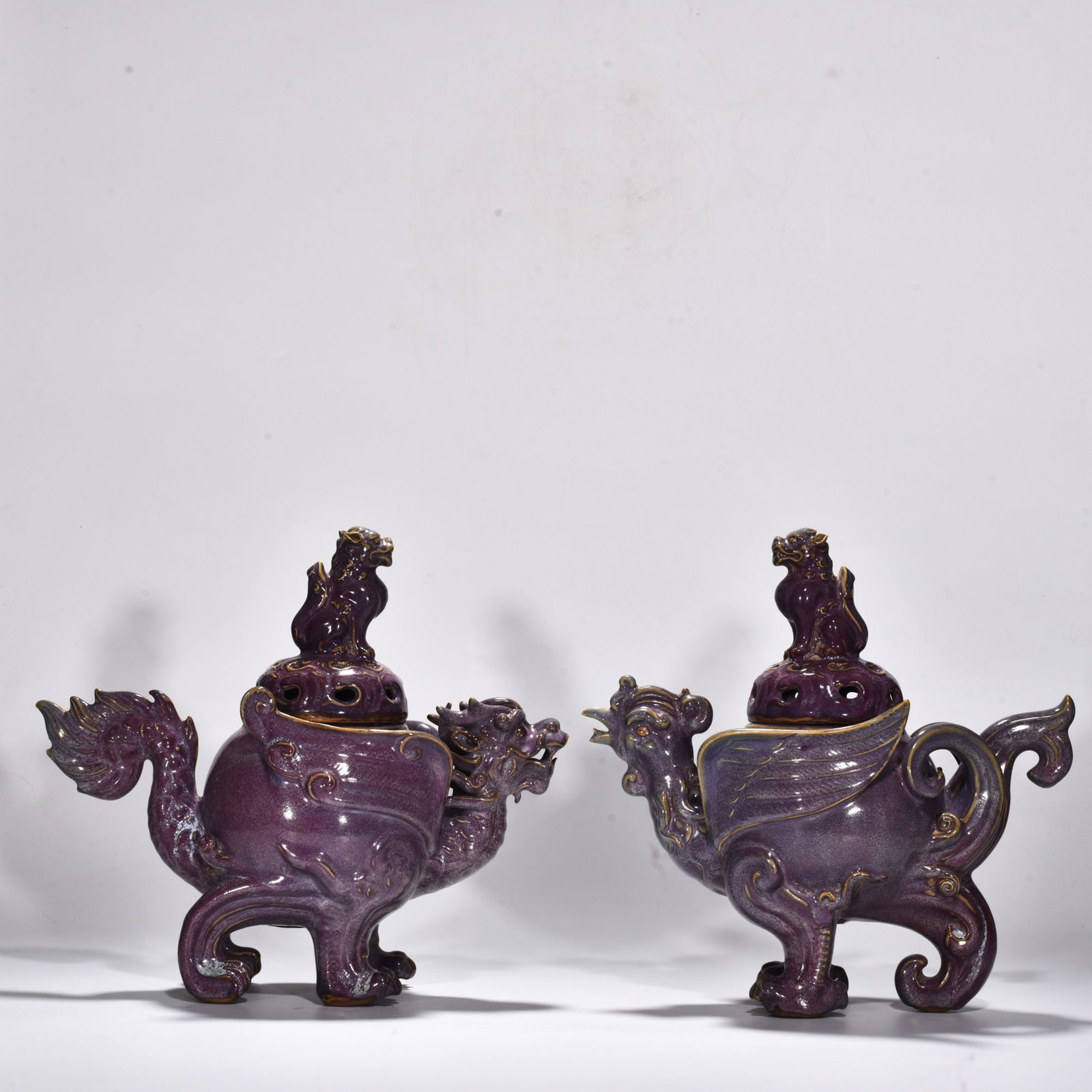 Song Dynasty Jun kiln rose purple glaze dragon and phoenix hollow fumigator: Size: Height 30.5 cm - Width 30 cm Materials: Porcelain Time Period: Song dynasty Manufactured Date: 10th-c Object: Chinese Antique ⛨ Purchase With Confidence ✔ Verified Auction Hou