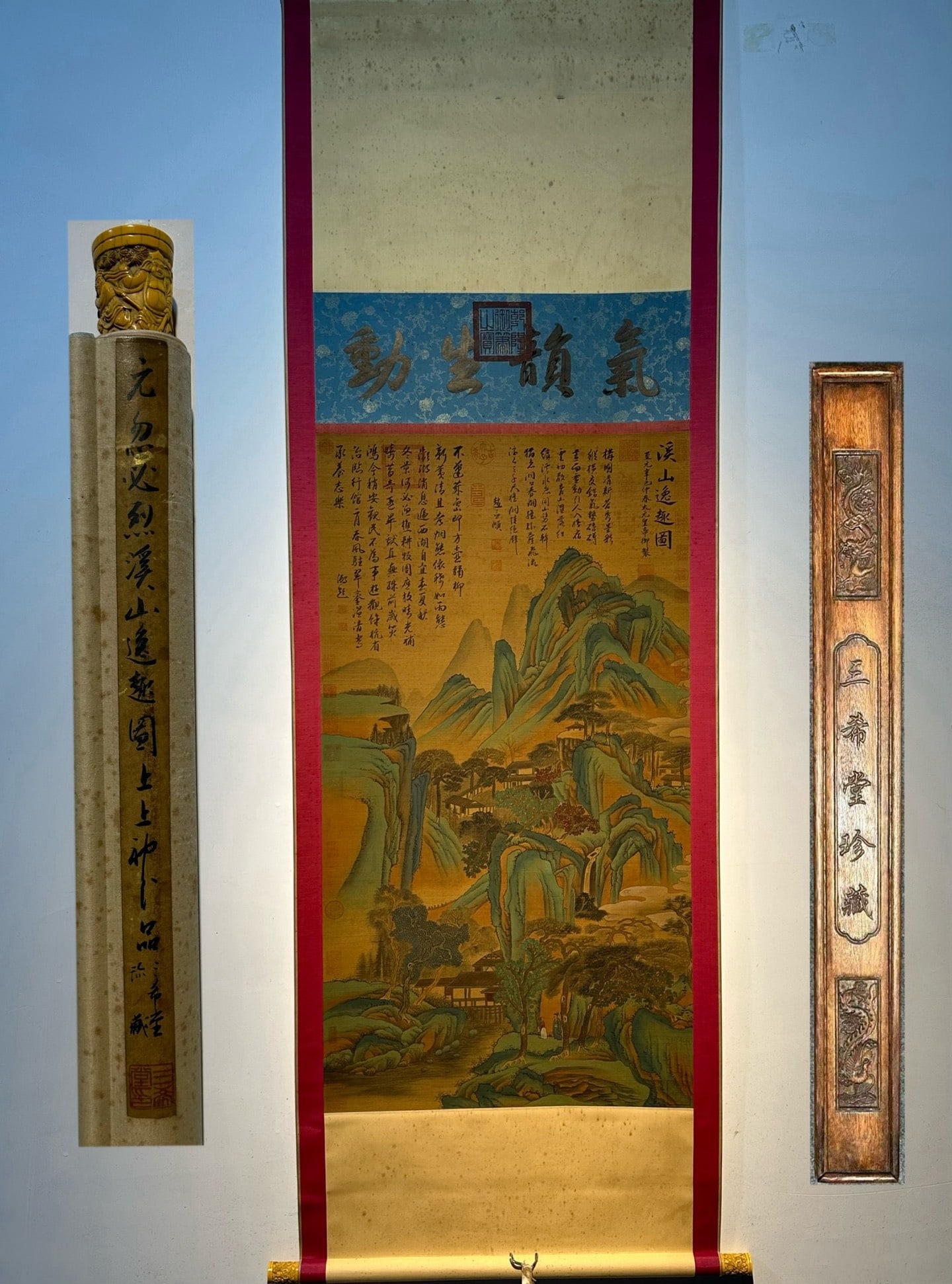 Chinese scroll painting Yuan dynasty Kublai Khan: Size: Height 150 cm - Width 70 cm Materials: Silk Time Period: Yuan dynasty Manufactured by: Kublai Khan Object: Chinese Antique A Masterpiece of Hand-Painted Silk: *Joyful Pursuits Amidst Streams and