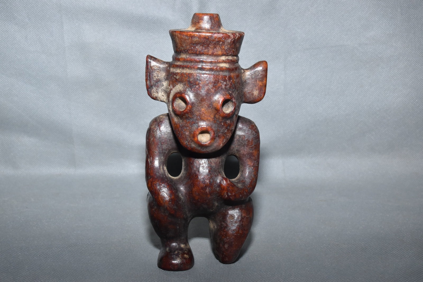 Chinese Hongshan culture jade carved ornaments: Size: Height 17.2 cm - Width 8 cm Materials: Natural Jade Time Period: Hongshan Culture Manufactured Date: 3000-BC Object: Chinese Antique ⛨ Purchase With Confidence ✔ Verified Auct