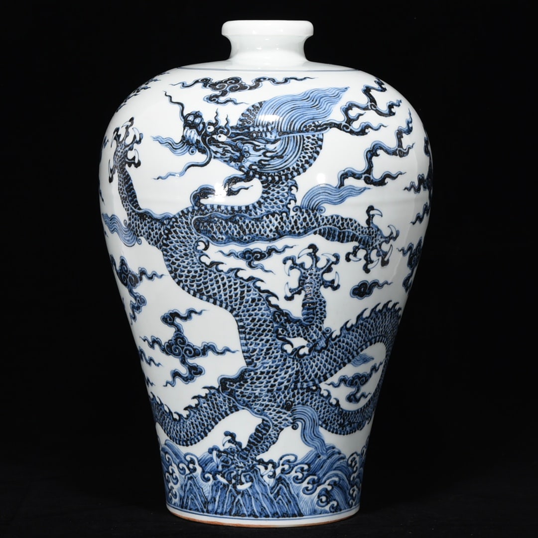 Ming Dynasty Yongle blue and white dragon and phoenix plum vase: Size: Height 42 cm - Width 28 cm Materials: Porcelain Time Period: Ming dynasty Manufactured Date: Yongle Mark & Period Object: Chinese Antique ⛨ Purchase With Confidence ✔ Verified