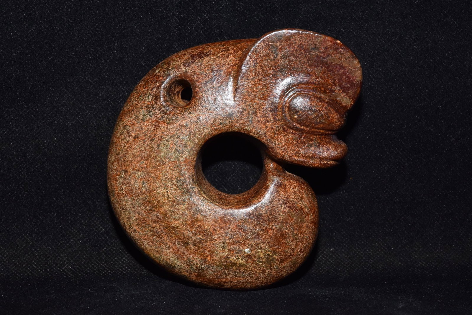 Chinese Hongshan culture jade carved ornaments: Size: Height 12.2 cm - Width 10.3 cm Materials: Natural Jade Time Period: Hongshan Culture Manufactured Date: 3000-BC Object: Chinese Antique ⛨ Purchase With Confidence ✔ Verified A