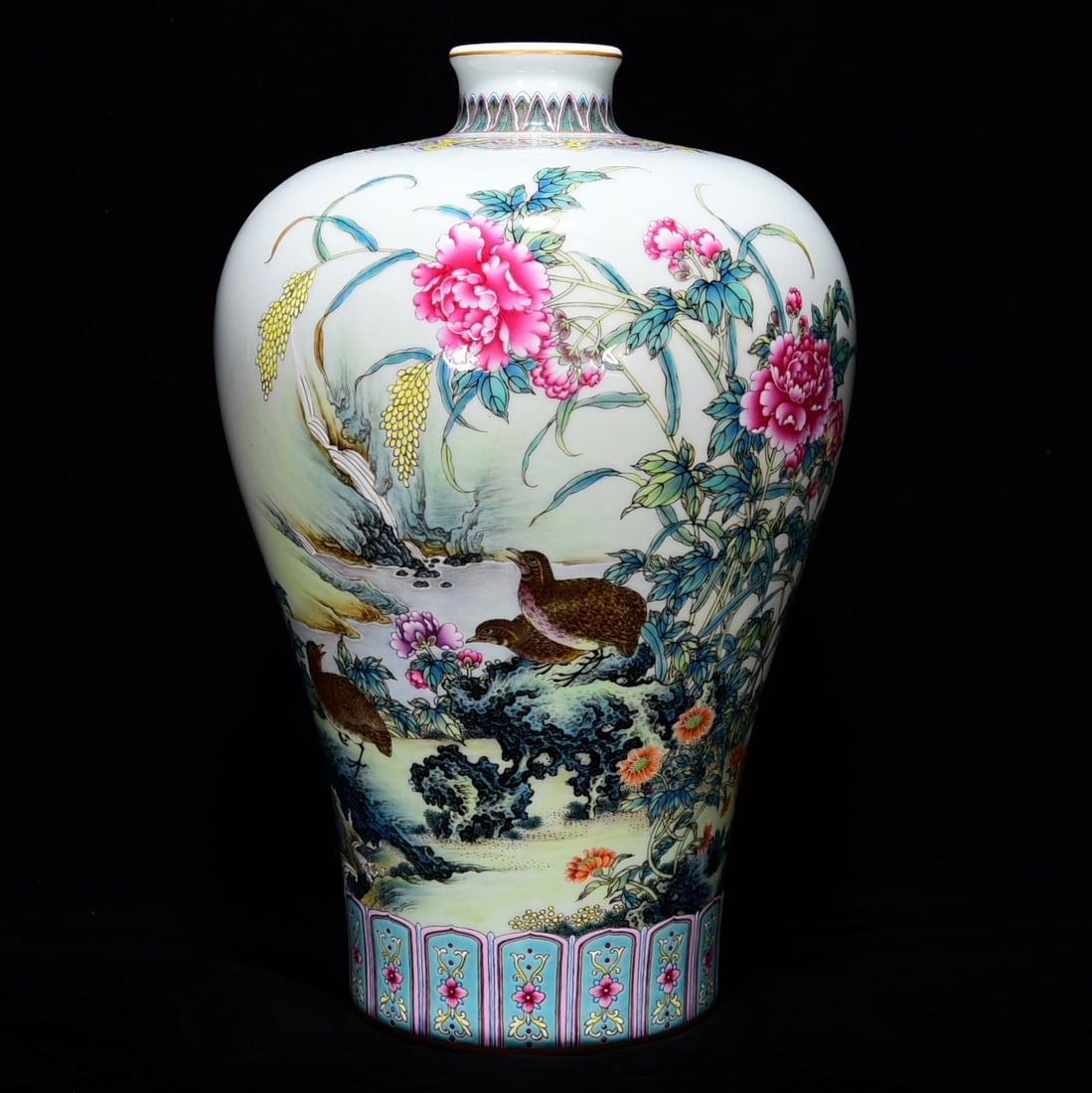 Chinese famille rose porcelain vase Qing dynasty Yongzheng Mark & Period: Size: Height 37 cm - Width 24 cm Materials: Porcelain Time Period: Qing dynasty Manufactured Date: Yongzheng Mark & Period Object: Chinese Antique ⛨ Purchase With Confidence ✔ Verif
