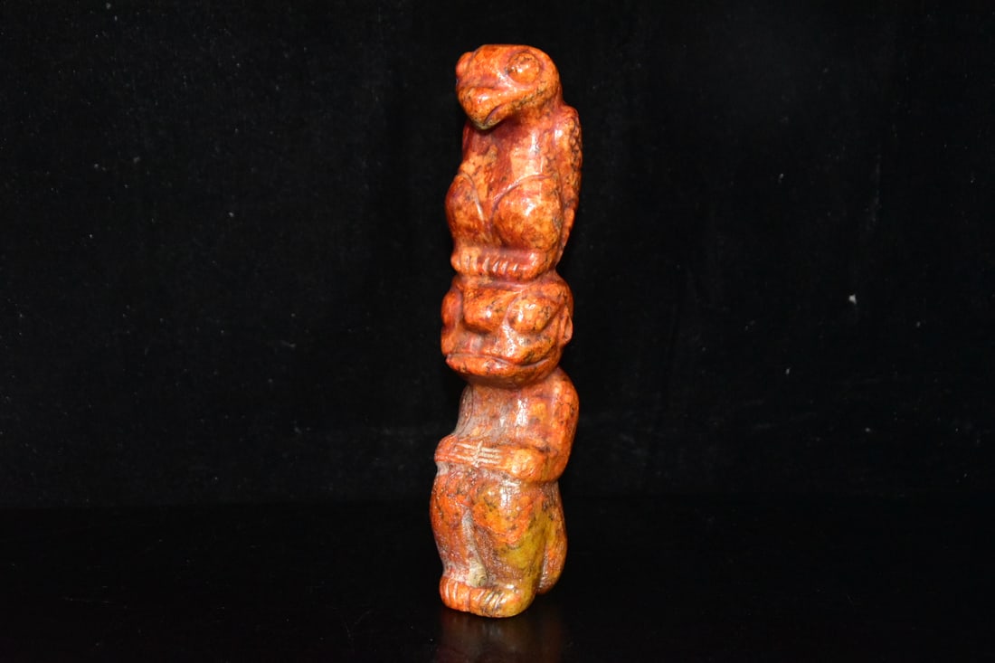 Chinese Hongshan culture jade carved ornaments: Size: Height 25.2 cm - Width 5.1 cm Materials: Natural Jade Time Period: Hongshan Culture Manufactured Date: 3000-BC Object: Chinese Antique ⛨ Purchase With Confidence ✔ Verified Au