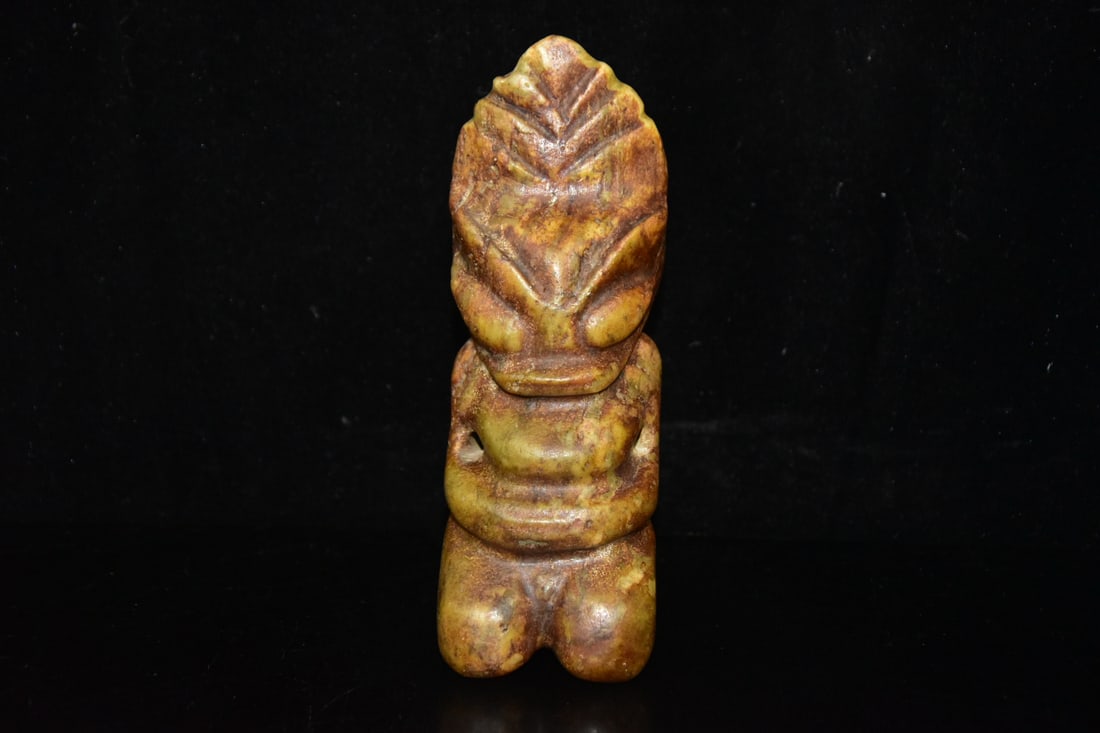 Chinese Hongshan culture jade carved ornaments: Size: Height 19.8 cm - Width 6.5 cm Materials: Natural Jade Time Period: Hongshan Culture Manufactured Date: 3000-BC Object: Chinese Antique ⛨ Purchase With Confidence ✔ Verified Au