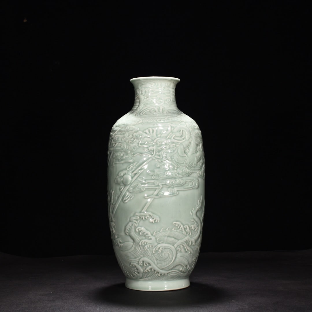 Qing Dynasty Qianlong pink celadon glaze carved fish and dragon lantern bottle: Size: Height 43.5 cm - Width 18 cm Materials: Porcelain Time Period: Qing dynasty Manufactured Date: Qianlong Mark & Period Object: Chinese Antique ⛨ Purchase With Confidence ✔ Veri