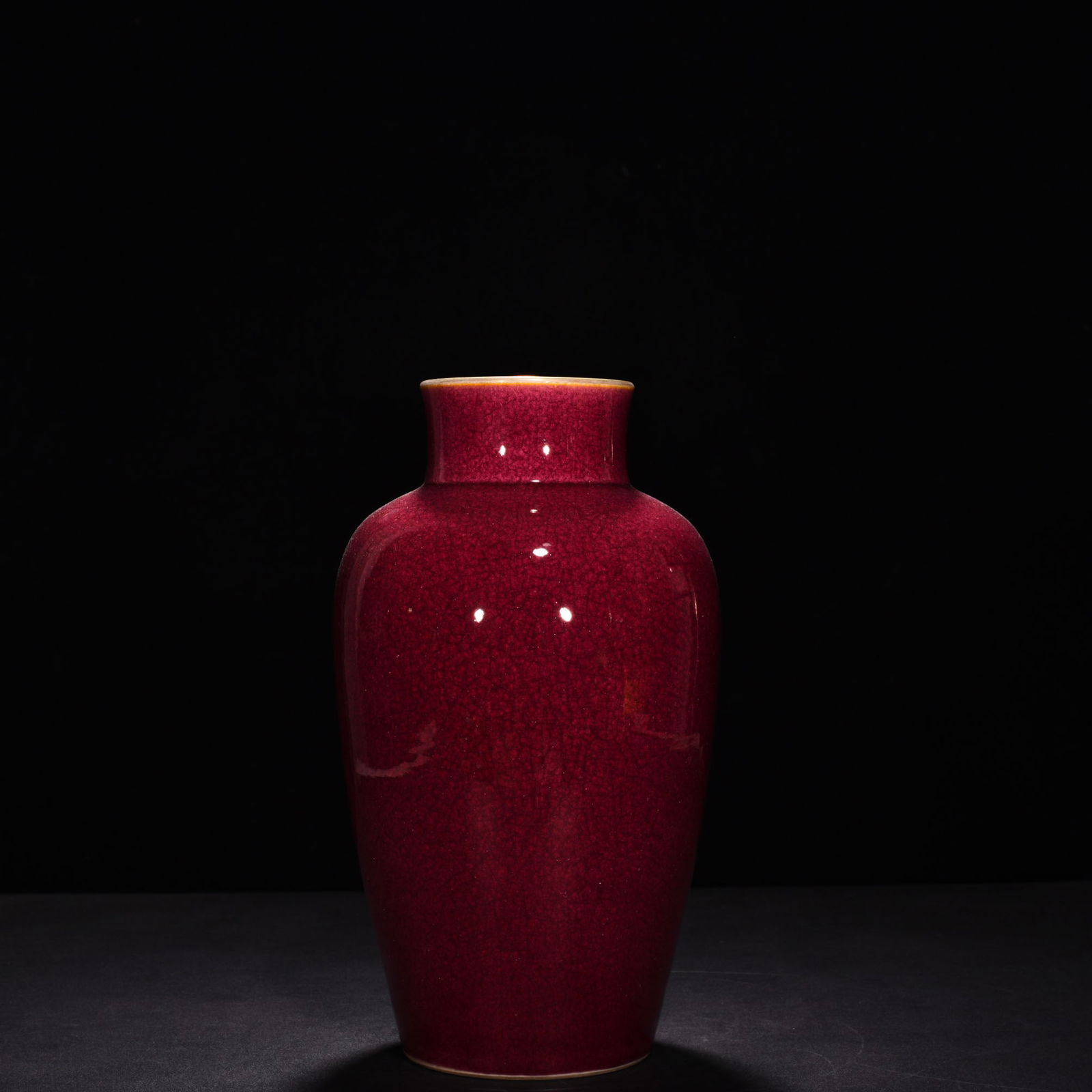 Qing Dynasty Yongzheng ruby red glaze ice crack bottle (1 of 9)