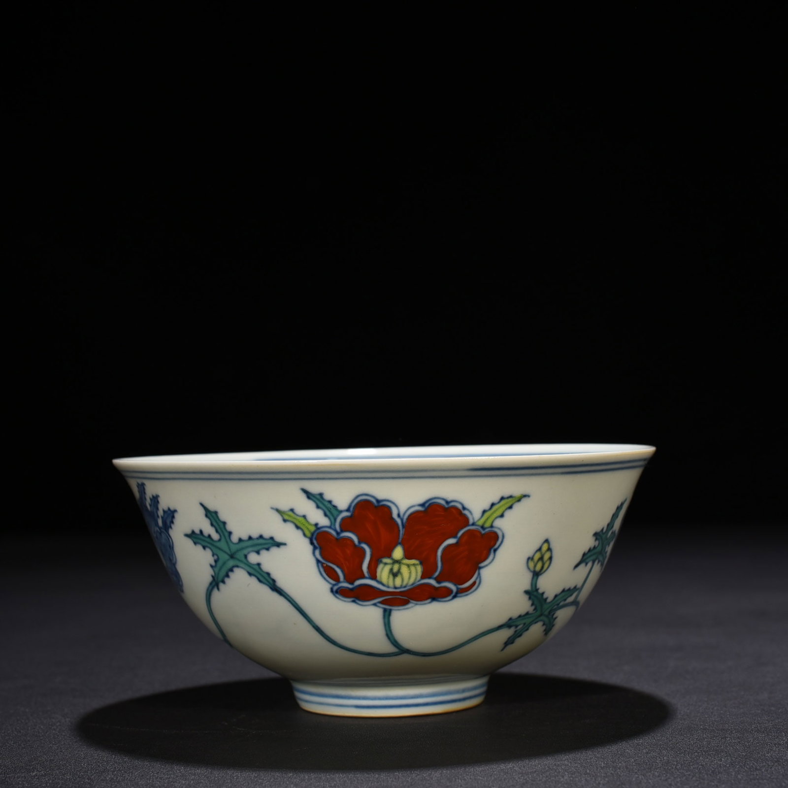 Chinese doucai porcelain bowl pair Ming dynasty Chenghua Mark & Period (1 of 9)