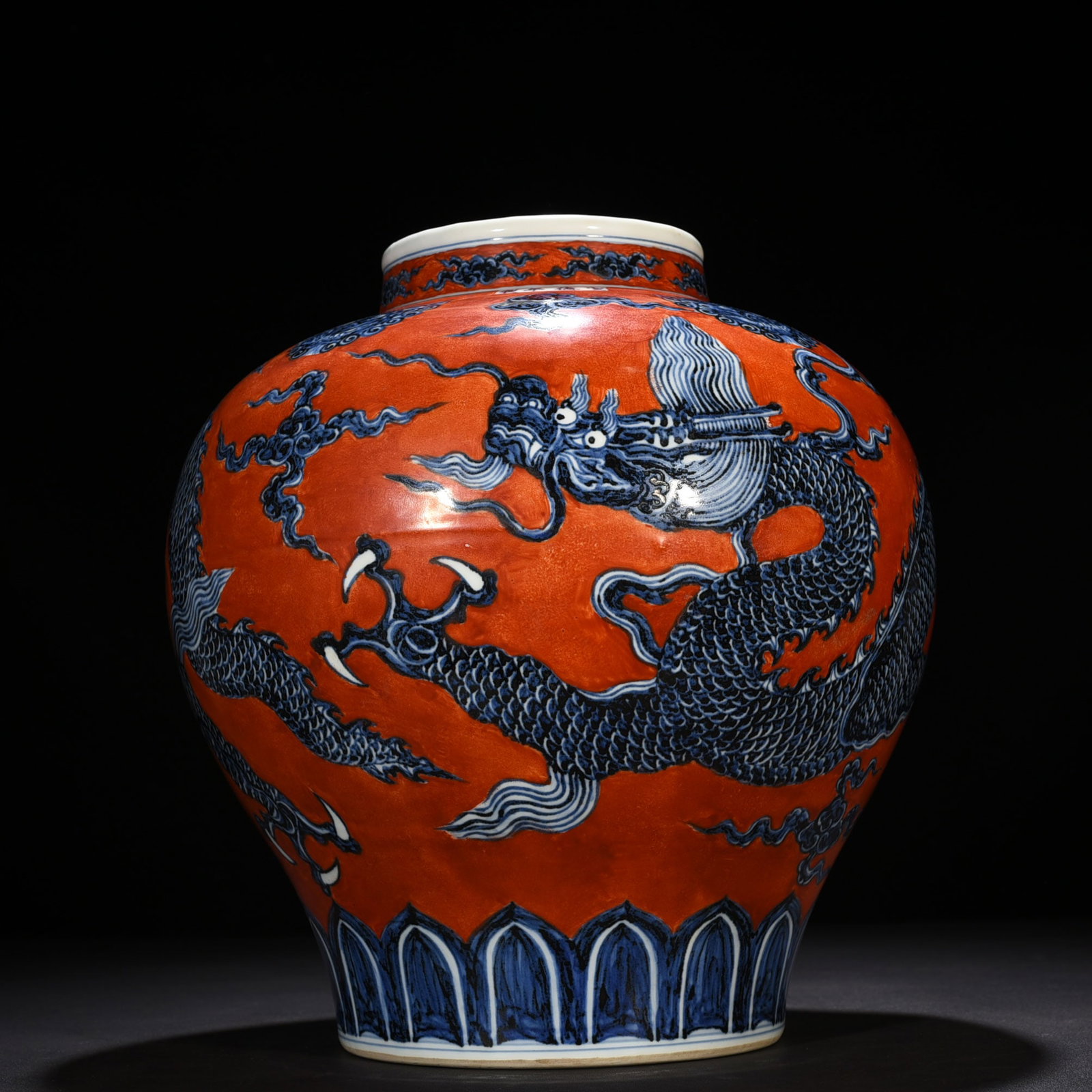 Chinese blue and red porcelain jar Ming dynasty Xuande Mark & Period: Size: Height 35 cm - Width 32 cm Materials: Porcelain Time Period: Ming dynasty Manufactured Date: Xuande Mark & Period Object: Chinese Antique ⛨ Purchase With Confidence ✔ Verified