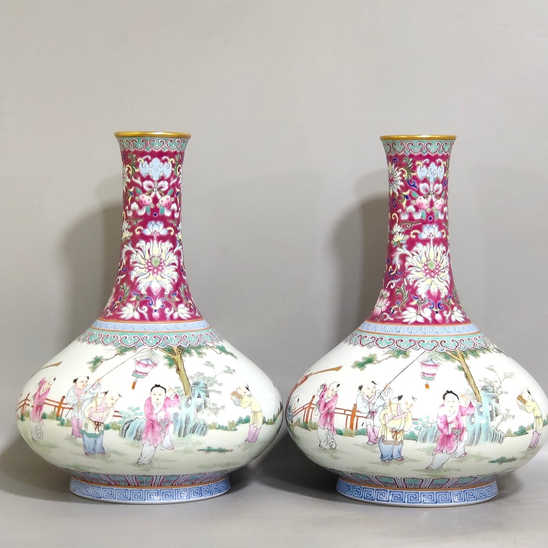 Chinese famille rose porcelain vase pair Qing dynasty Jiaqing Mark & Period (1 of 9)
