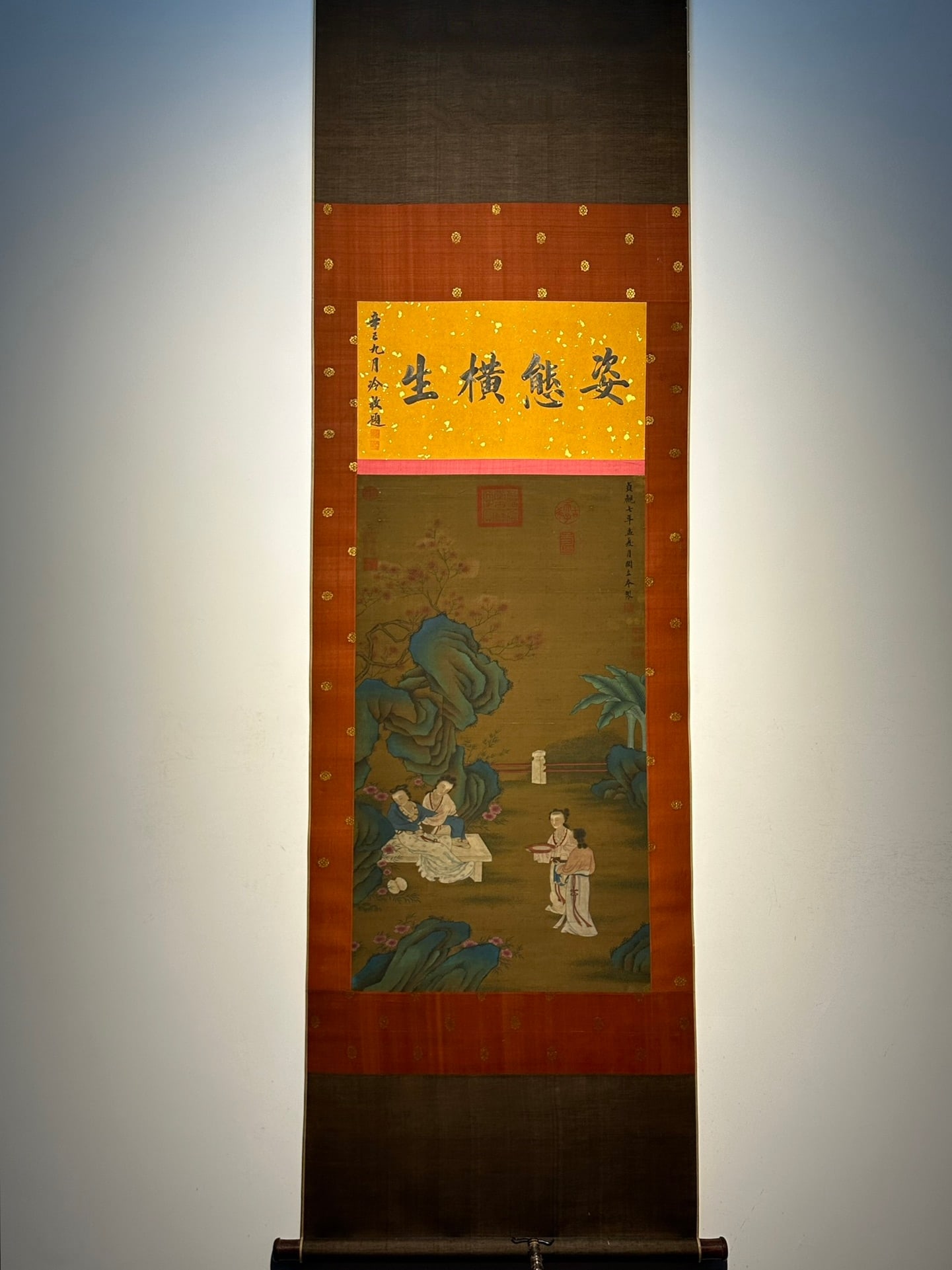Chinese scroll painting Tang dynasty Yan Liben: Size: Height 112 cm - Width 52 cm Materials: Silk Time Period: Tang dynasty Manufactured by: Yan Liben Object: Chinese Antique A fine three-foot silk figure painting by Yan Liben, a Tang Dynasty paint
