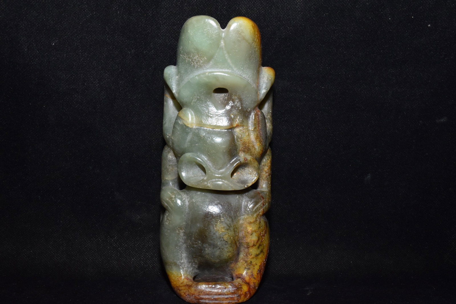 Chinese Hongshan culture jade carved ornaments (1 of 9)