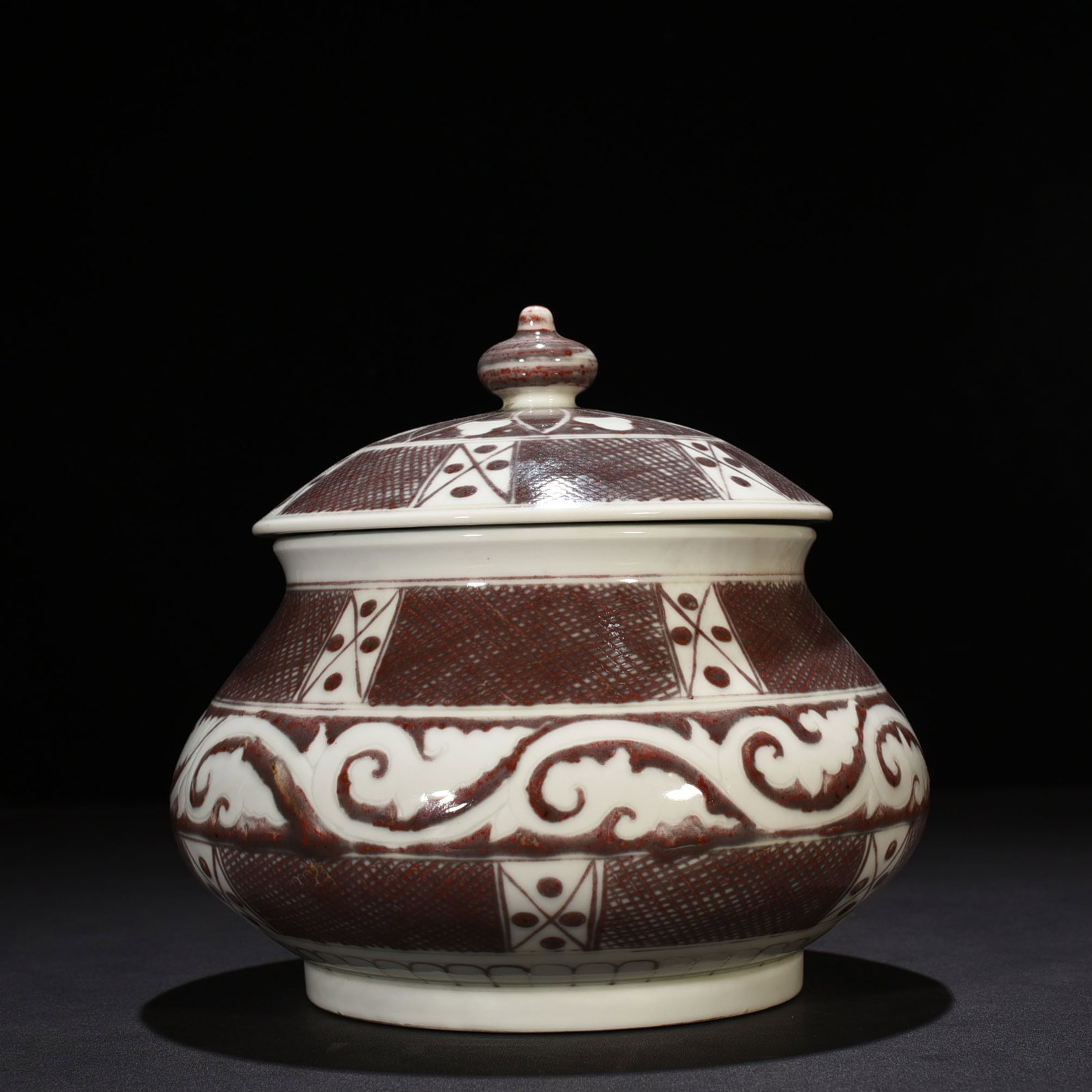 Ming Dynasty Xuande underglaze red brocade floral pattern lid jar: Size: Height 22 cm - Width 22 cm Materials: Porcelain Time Period: Ming dynasty Manufactured Date: Xuande Mark & Period Object: Chinese Antique ⛨ Purchase With Confidence ✔ Verified