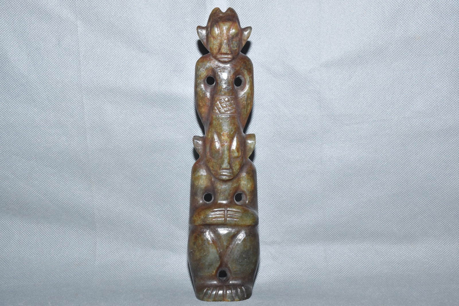 Chinese Hongshan culture jade carved ornaments: Size: Height 23.8 cm - Width 6 cm Materials: Natural Jade Time Period: Hongshan Culture Manufactured Date: 3000-BC Object: Chinese Antique ⛨ Purchase With Confidence ✔ Verified Auct