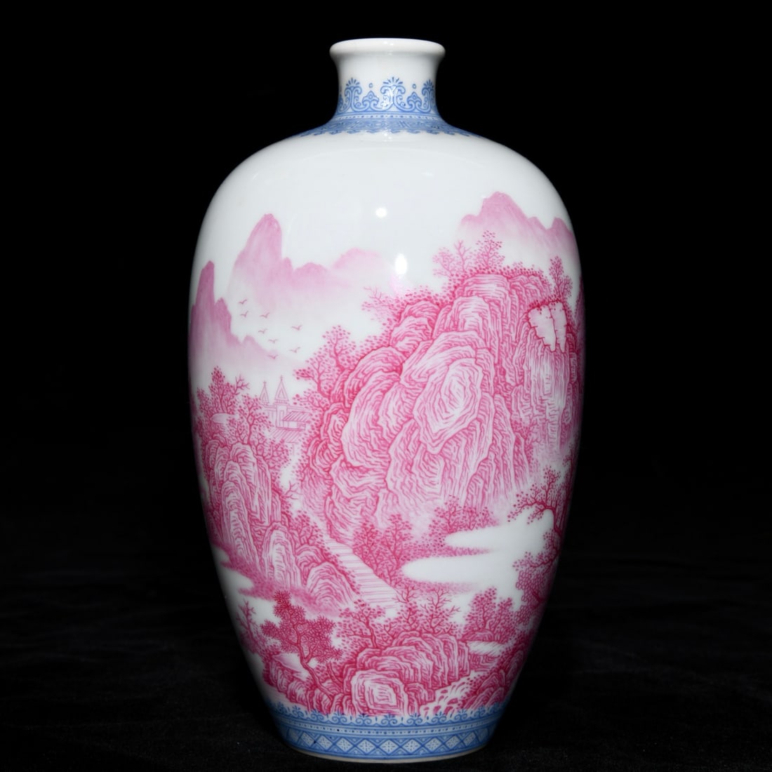 Qing Dynasty Yongzheng agate red mountain and water patterns plum vase (1 of 9)