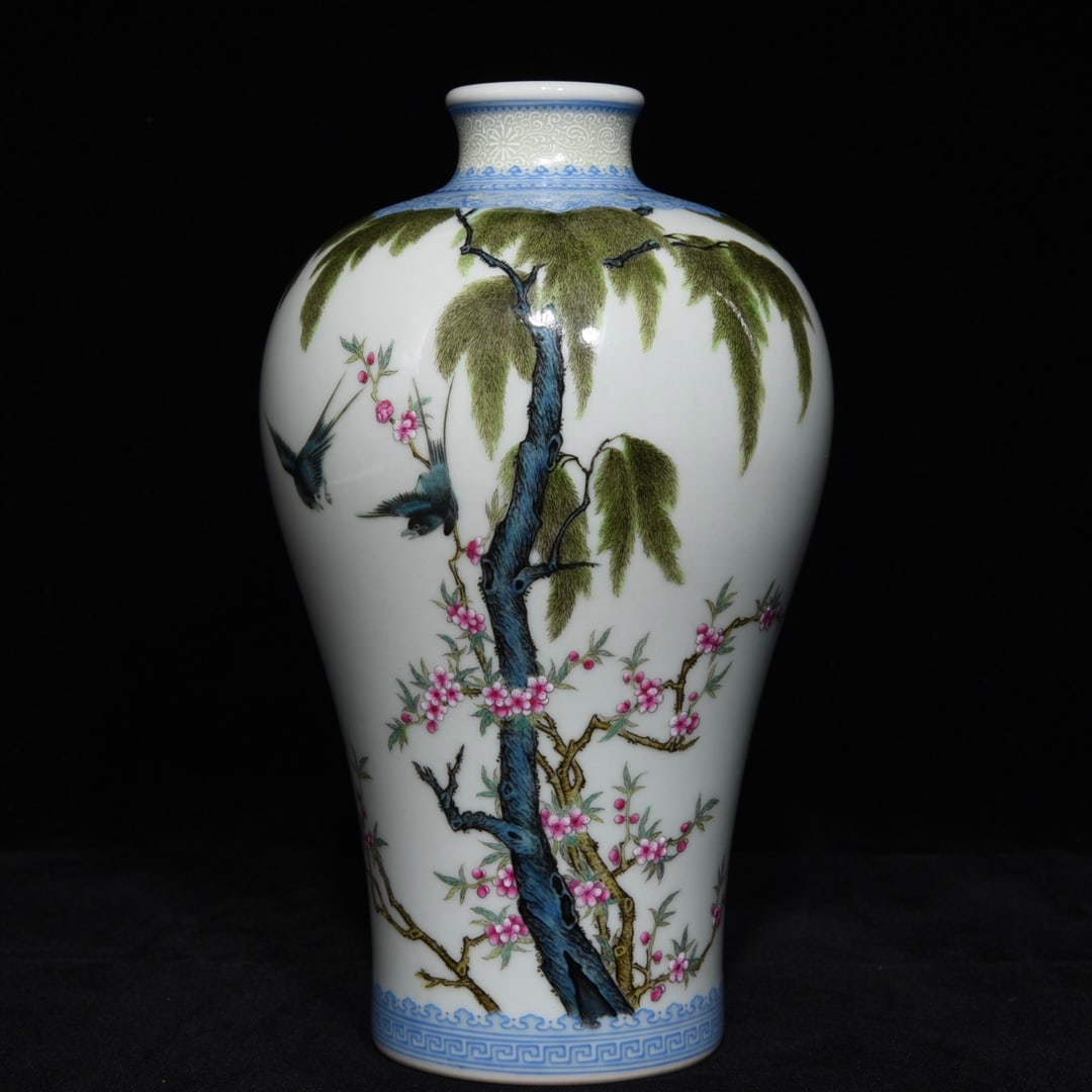 Qing Dynasty Yongzheng famille rose willow and swallow pattern plum vase (1 of 9)