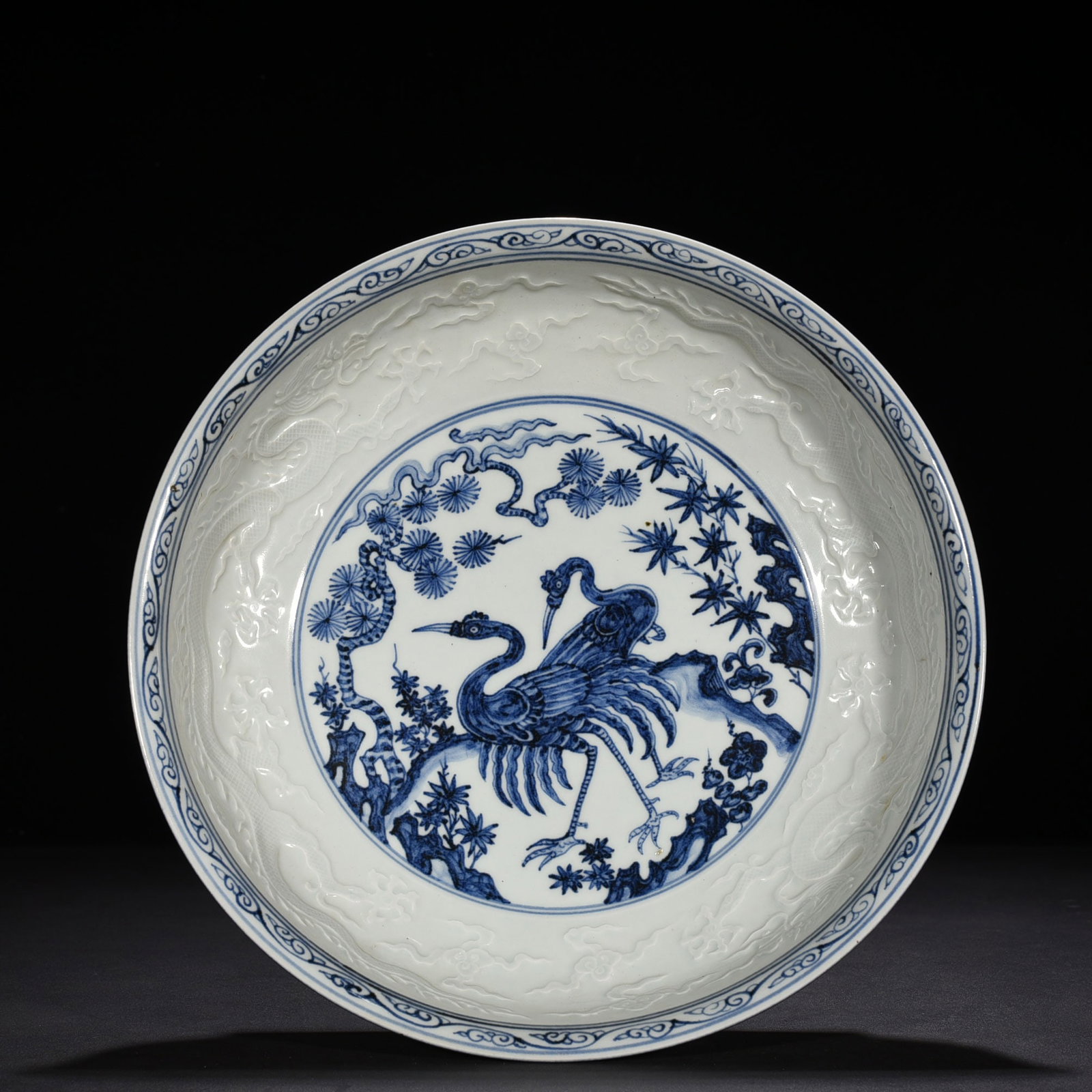 Ming Dynasty Yongle blue and white pine and crane longevity patterns plate: Size: Width 33 cm - Height 6 cm Materials: Porcelain Time Period: Ming dynasty Manufactured Date: Yongle Mark & Period Object: Chinese Antique ⛨ Purchase With Confidence ✔ Verified