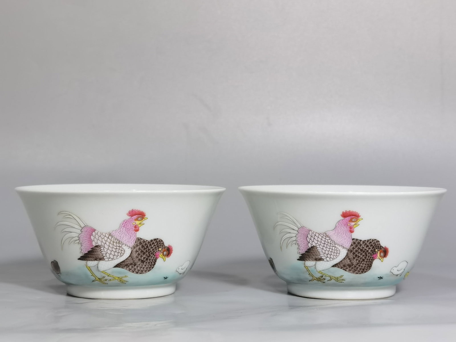 A pair of pastel chicken cups Yongzheng period Qing Dynasty: Size: Width 9.6 cm - Height 4.8 cm Materials: Porcelain Time Period: Qing dynasty Manufactured Date: Yongzheng Mark & Period Object: Chinese Antique ⛨ Purchase With Confidence ✔ Ver