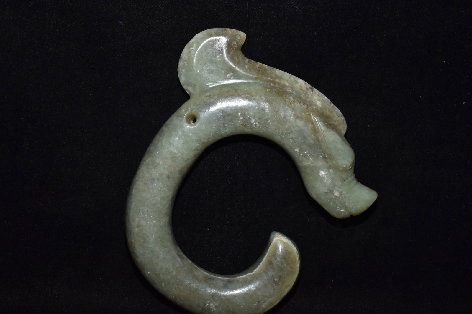 Chinese Hongshan culture jade carved ornaments: Size: Height 18.5 cm - Width 15.5 cm Materials: Natural Jade Time Period: Hongshan Culture Manufactured Date: 3000-BC Object: Chinese Antique ⛨ Purchase With Confidence ✔ Verified A