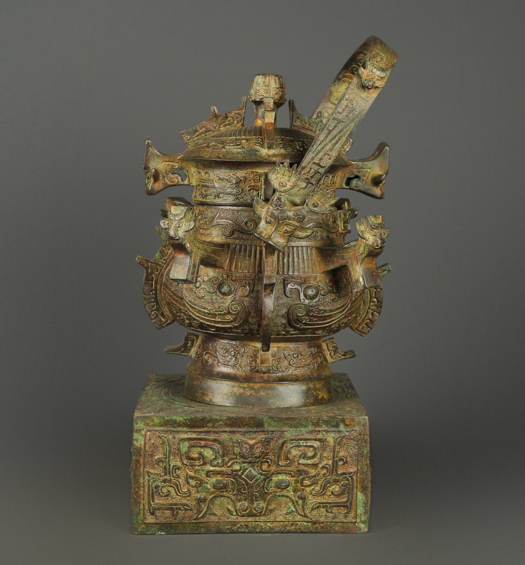 Zhou Dynasty Bronze square seated full-frame teapot - 3