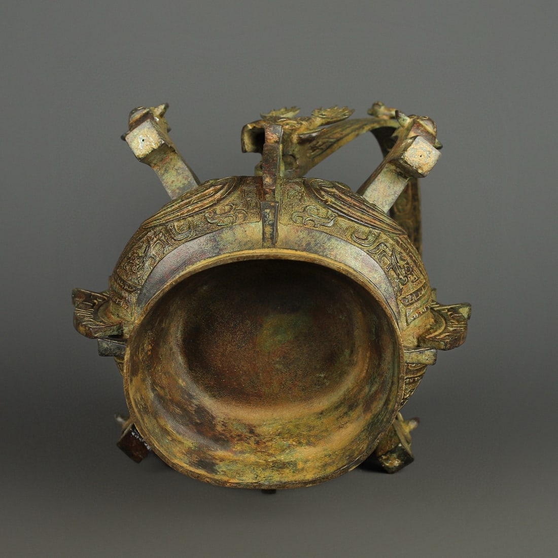 Zhou Dynasty Bronze square seated full-frame teapot - 9