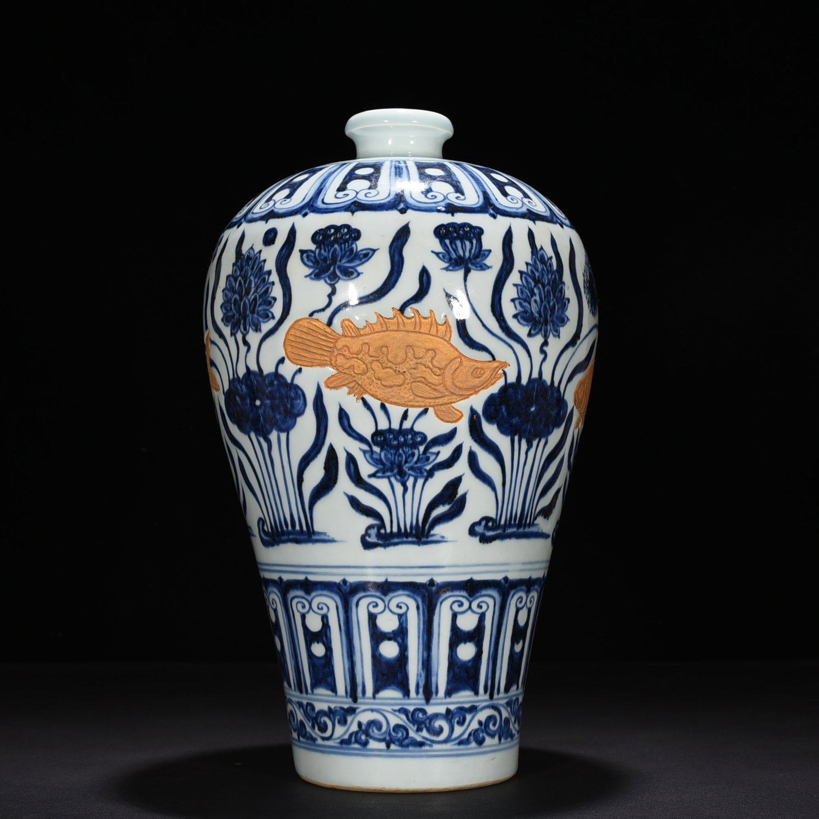 Ming dynasty Yongle blue and white carved fish and algae pattern plum vase: Size: Height 42 cm - Width 24 cm Materials: Porcelain Time Period: Ming dynasty Manufactured Date: Yongle Mark & Period Object: Chinese Antique ⛨ Purchase With Confidence ✔ Verified
