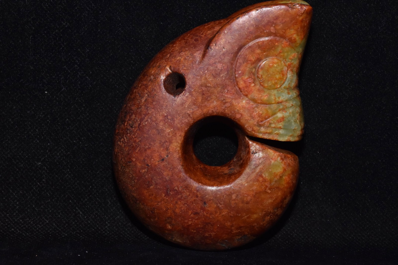 Chinese Hongshan culture jade carved ornaments: Size: Height 11.5 cm - Width 7.5 cm Materials: Natural Jade Time Period: Hongshan Culture Manufactured Date: 3000-BC Object: Chinese Antique ⛨ Purchase With Confidence ✔ Verified Au