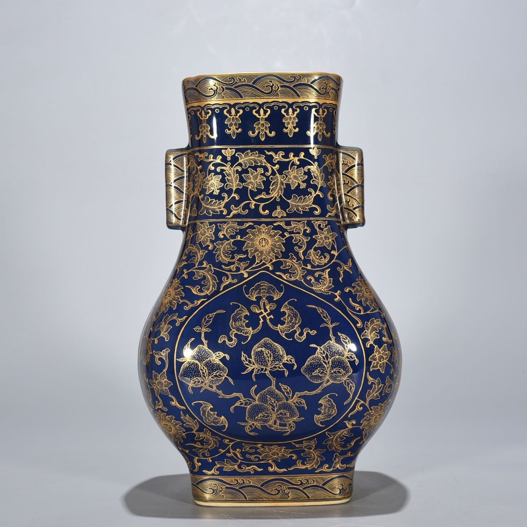 Qing Dynasty Qianlong blue-glazed gold-painted five-blessing branches and flowers apricot round ears: Size: Height 30 cm - Width 20 cm Materials: Porcelain Time Period: Qing dynasty Manufactured Date: Qianlong Mark & Period Object: Chinese Antique ⛨ Purchase With Confidence ✔ Verifi
