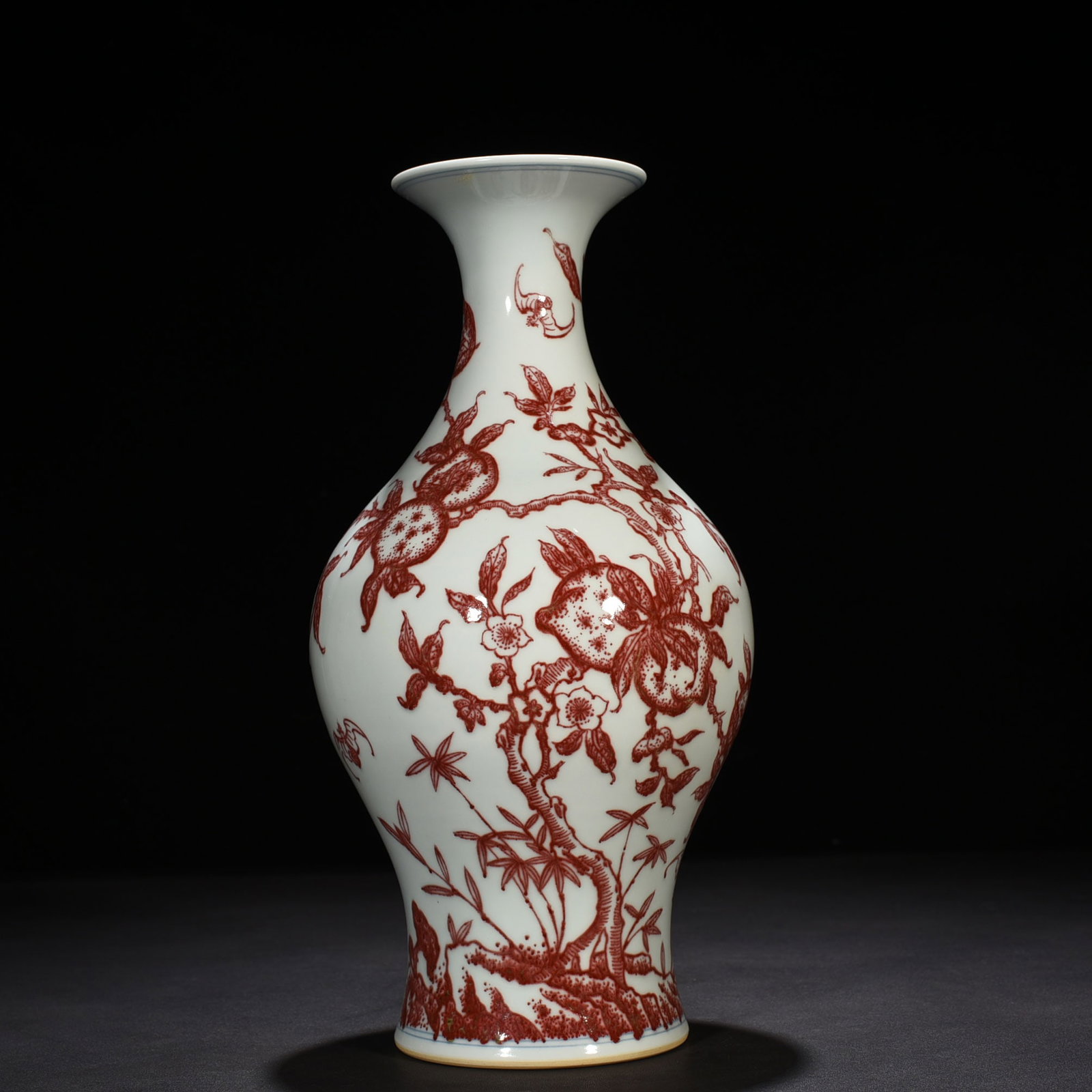 Qing Dynasty Qianlong underglaze red nine peach olive bottle: Size: Height 35 cm - Width 18 cm Materials: Porcelain Time Period: Qing dynasty Manufactured Date: Qianlong Mark & Period Object: Chinese Antique ⛨ Purchase With Confidence ✔ Verifi
