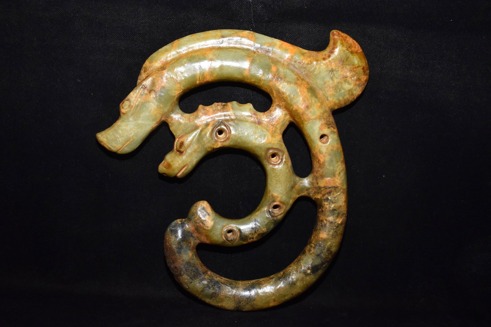 Chinese Hongshan culture jade carved ornaments: Size: Height 26 cm - Width 24.5 cm Materials: Natural Jade Time Period:Hongshan Culture Manufactured Date: 3000-BC Object: Chinese Antique ⛨ Purchase With Confidence ✔ Verified Auct