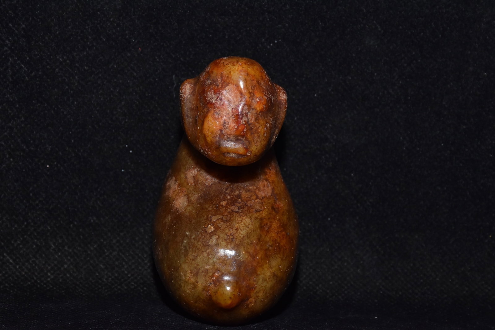 Chinese Hongshan culture jade carved ornaments: Size: Height 7.8 cm - Width 6.2 cm Materials: Natural Jade Time Period:Hongshan Culture Manufactured Date: 3000-BC Object: Chinese Antique ⛨ Purchase With Confidence ✔ Verified Auct