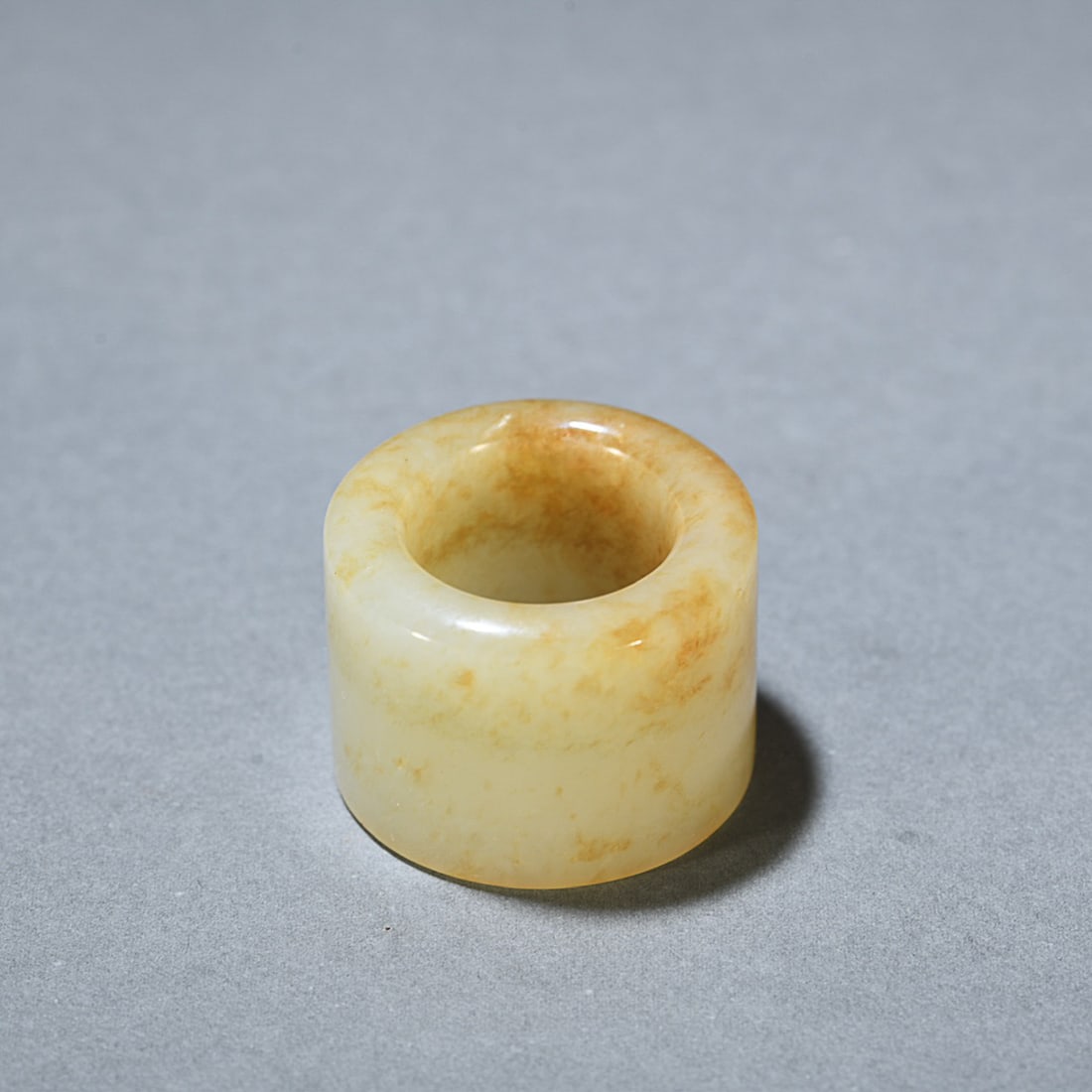 HETIAN JADE THUMB RING (1 of 9)