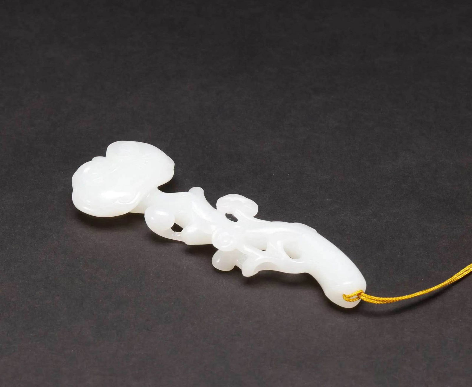 Hotan Jade Ruyi Ornaments of the Qing Dynasty (1 of 7)