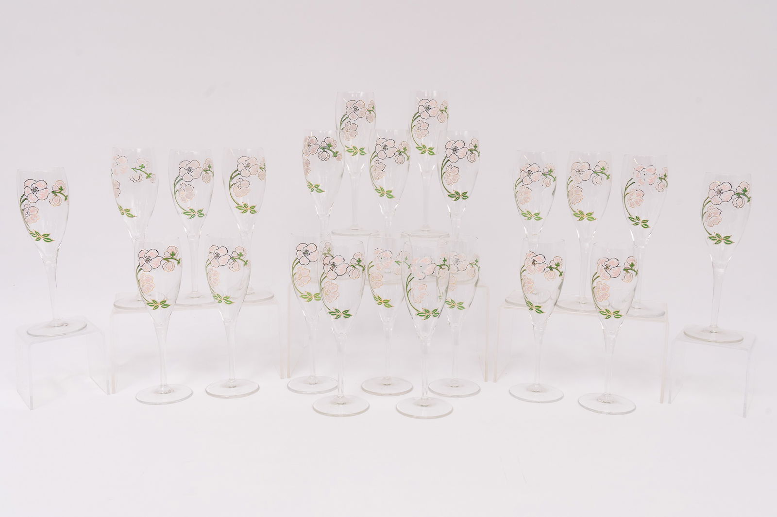 Set of 22 Vintage Perrier Jouet Hand Painted Champagne Flute Glasses (1 of 11)