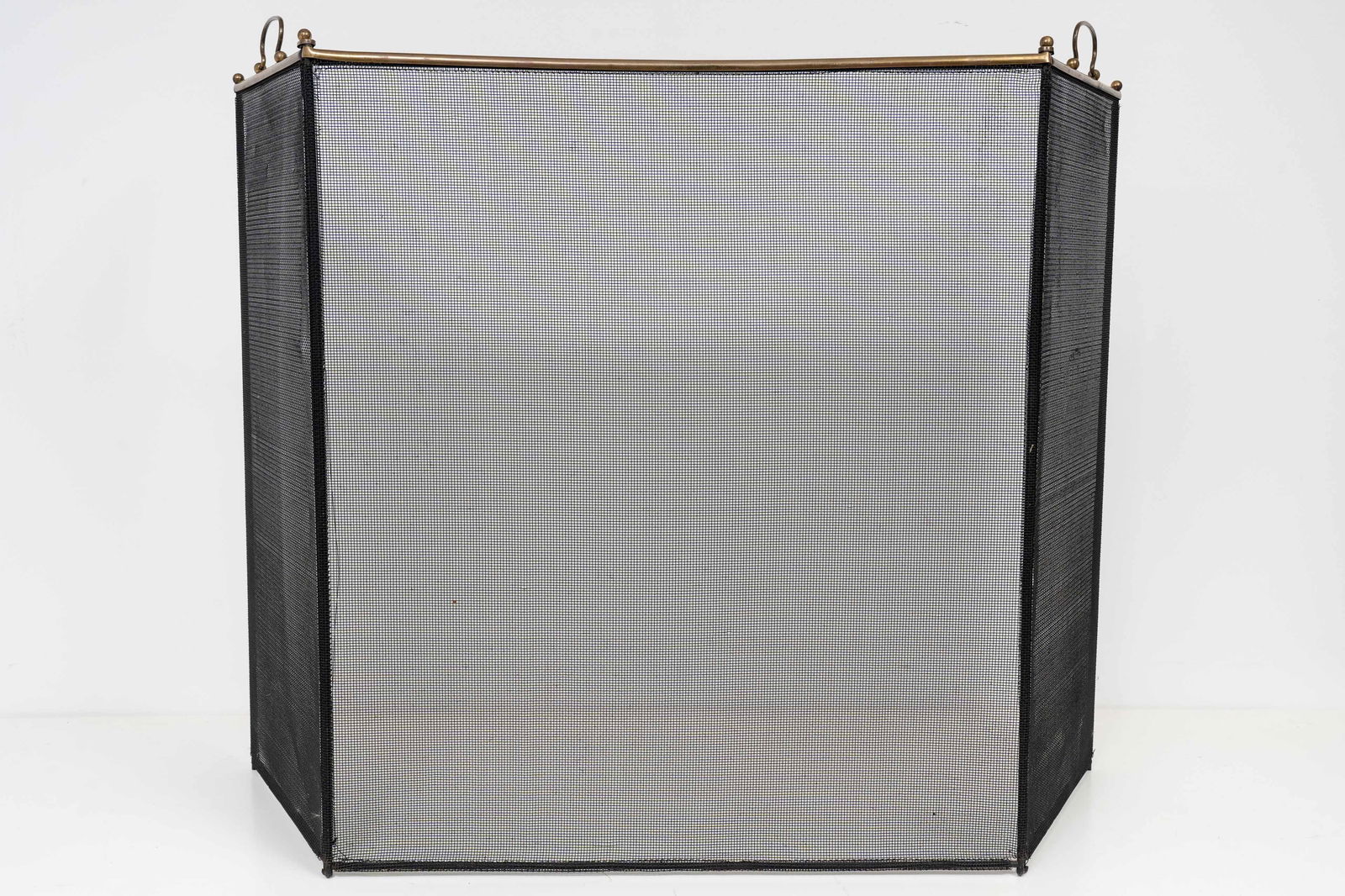 Mesh Tri-Fold Fireplace Screen With Brass Handles (1 of 6)