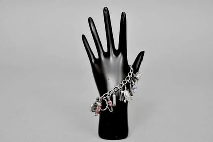 Sterling Silver Vintage 16 Charm Bracelet