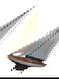 Large Columbia Americas Cup 1901 J Class Wooden Sailboat: Perfect nautical decor piece. Wooden sail boat all strings and sails present.