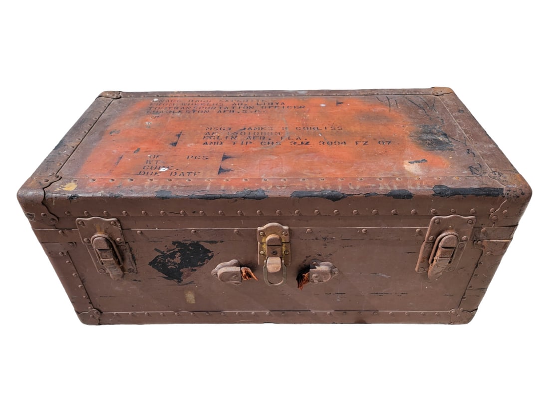 AirForce Master Sergeant Military Shipping Trunk (1 of 6)