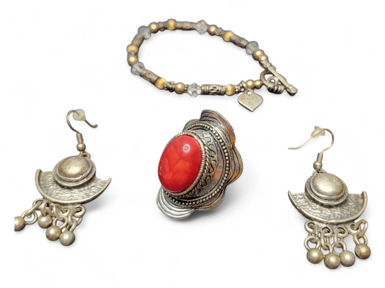 Costume Jewely Pair of Earrings, Ring and Bracelet (1 of 3)