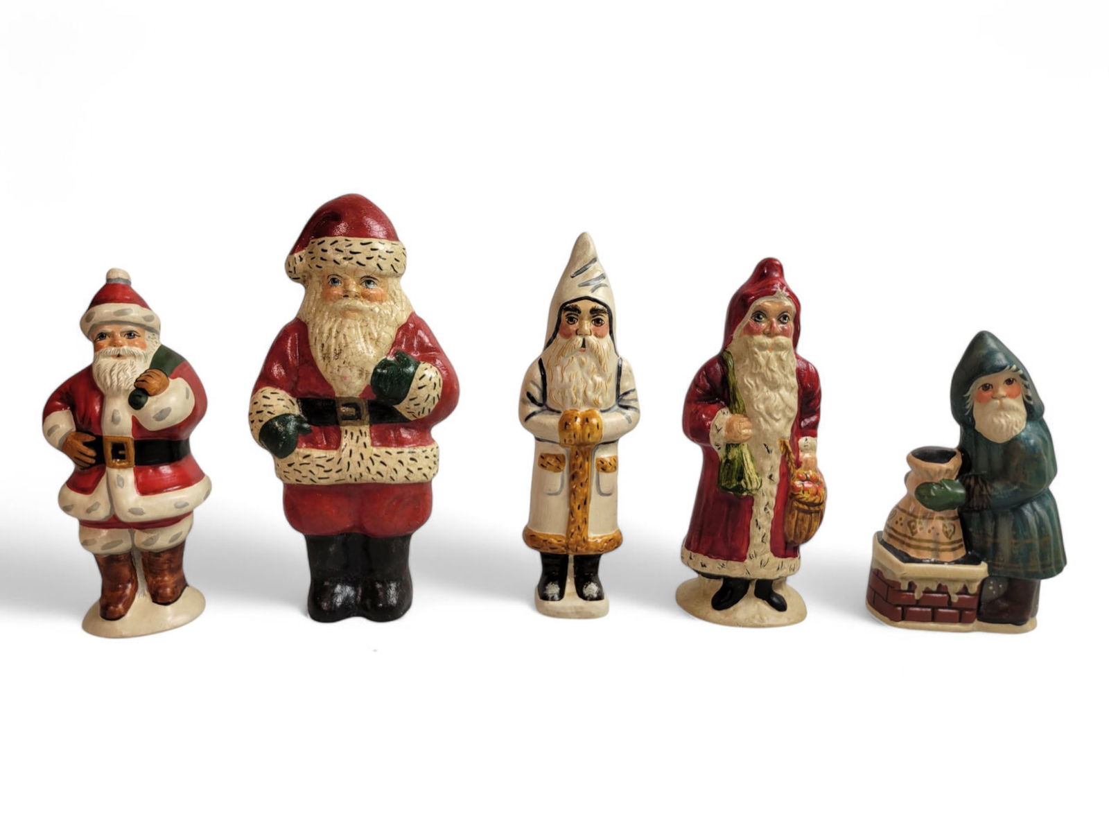 Five Vintage Vaillancourt Santas Folk Art (1 of 6)
