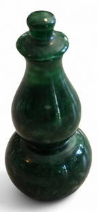 Jade Miniature Bottle with Lid: Jade Miniature Bottle with Lid. There is a chip in the lid.