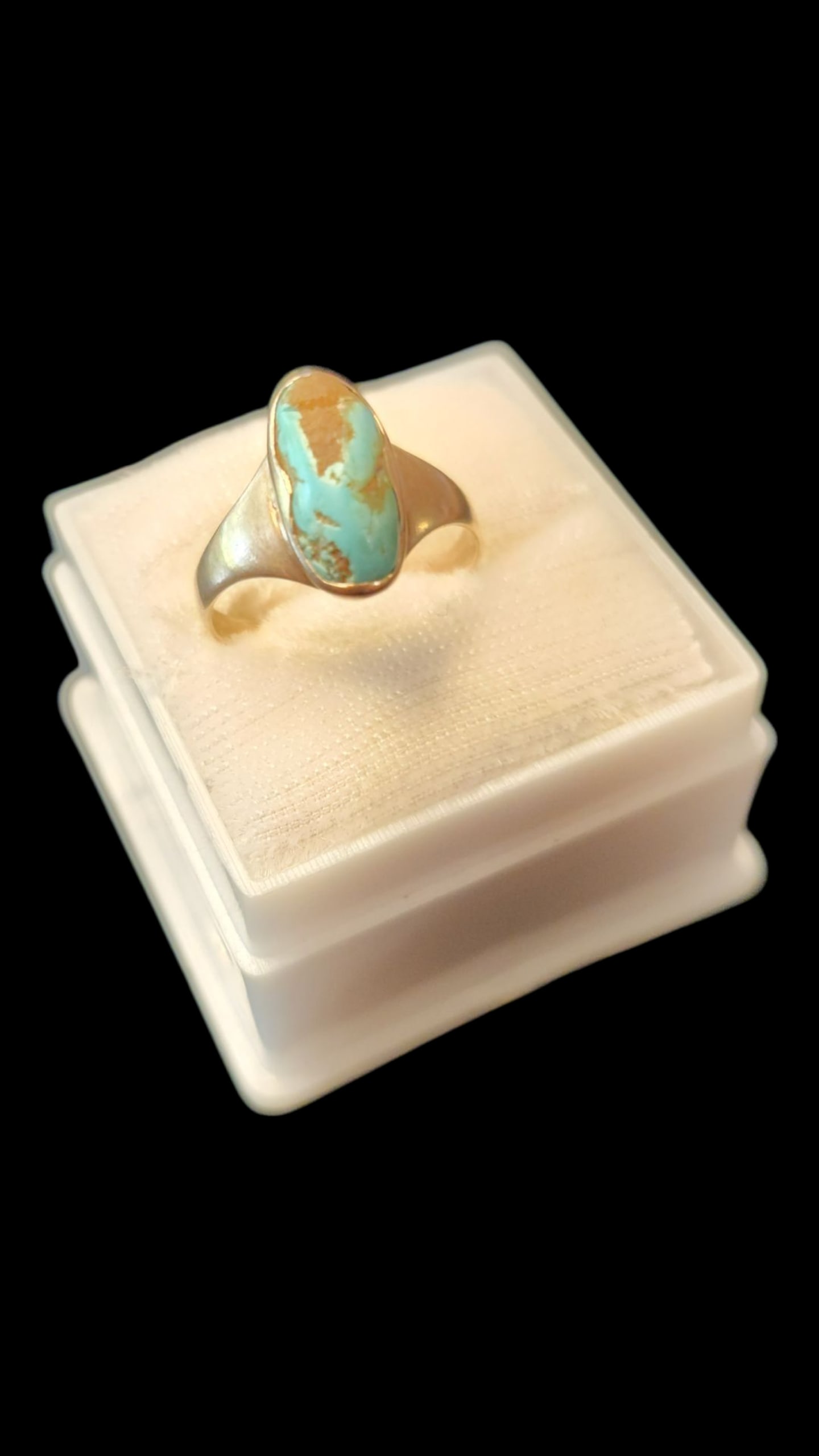 Native Turquoise Yellow Gold 10kt Ring 1.9 Gram: Old Pawn Native American ring, crafted in solid 10kt yellow gold and weighing 1.9 grams. This vintage ring featuring a genuine turquoise cabochon that shows signs of age—a small chip or missing piec