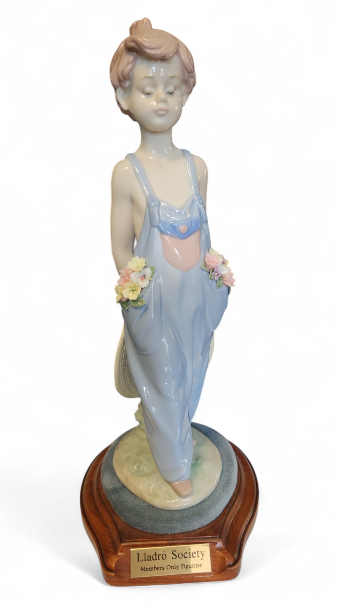 Llardo Porcelain Sculpture " Pocket Full of Wishes " with Box: Llardo Porcelain Sculpture " Pocket Full of Wishes " with Box