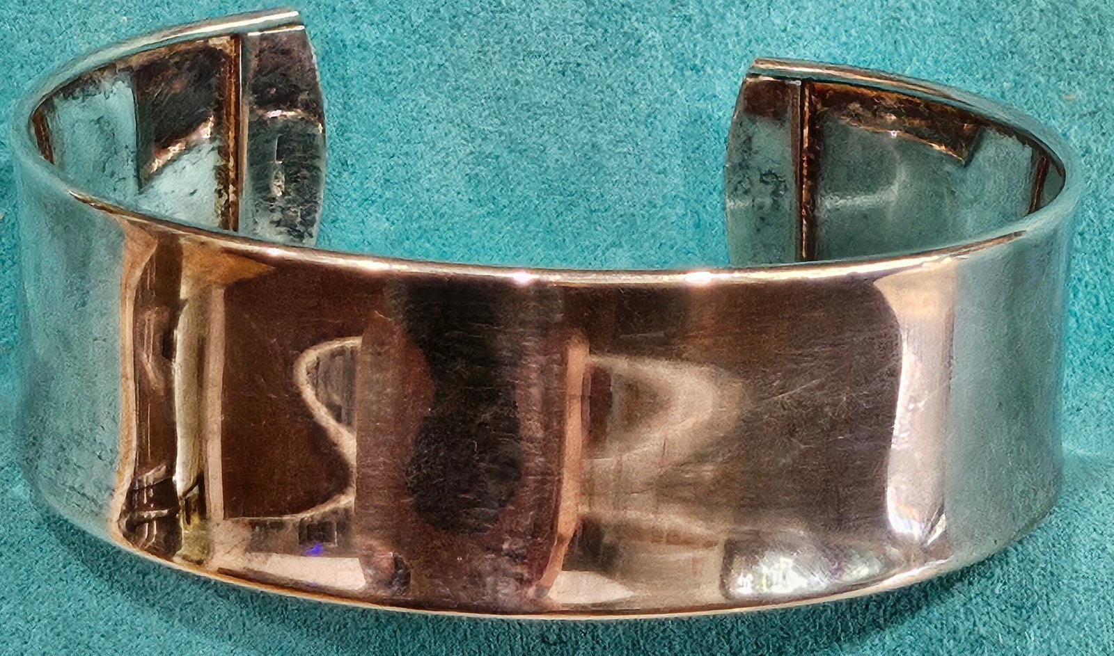 Sterling Silver Signed Cuff ,13.4 Grams: Sterling Silver Signed Cuff. Width 2.75" Total weight 13.4 Grams