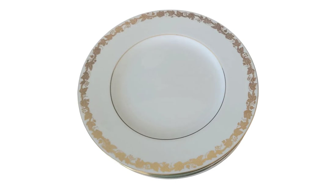 Wedgwood Whitehall Large Dinner Plates Set of 16: Wedgwood Large Dinner Plates Set of 16