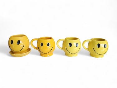 McCoy Pottery Yellow / Orange Smiley Face Mugs & Planter